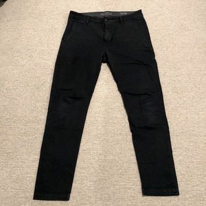 Levi’s Slim Taper XX Chino